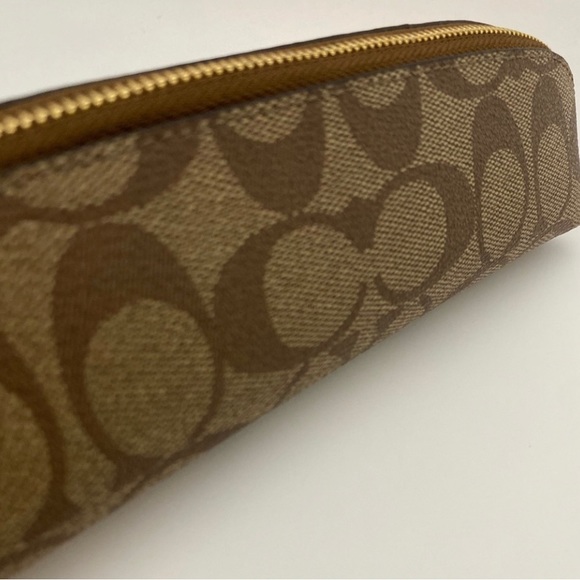Coach Pencil Pouch or Makeup Brushes *{BRAND NEW} - Picture 3 of 5